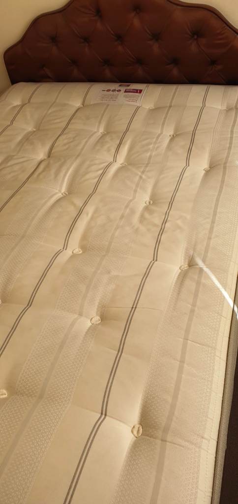 double bed with Mattress – Good Condition, Clean