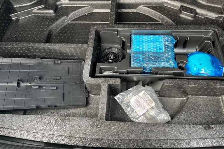 2024 Peugeot 308 1.5 BlueHDi GT 5dr EAT8 HATCHBACK DIESEL Automatic