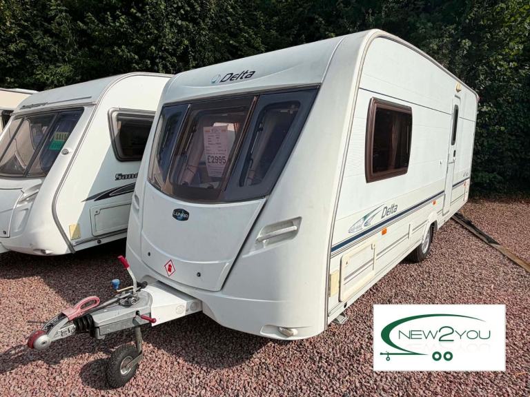 2005 Lunar Delta 540-2 - 2 Berth Caravan - STOCK H112