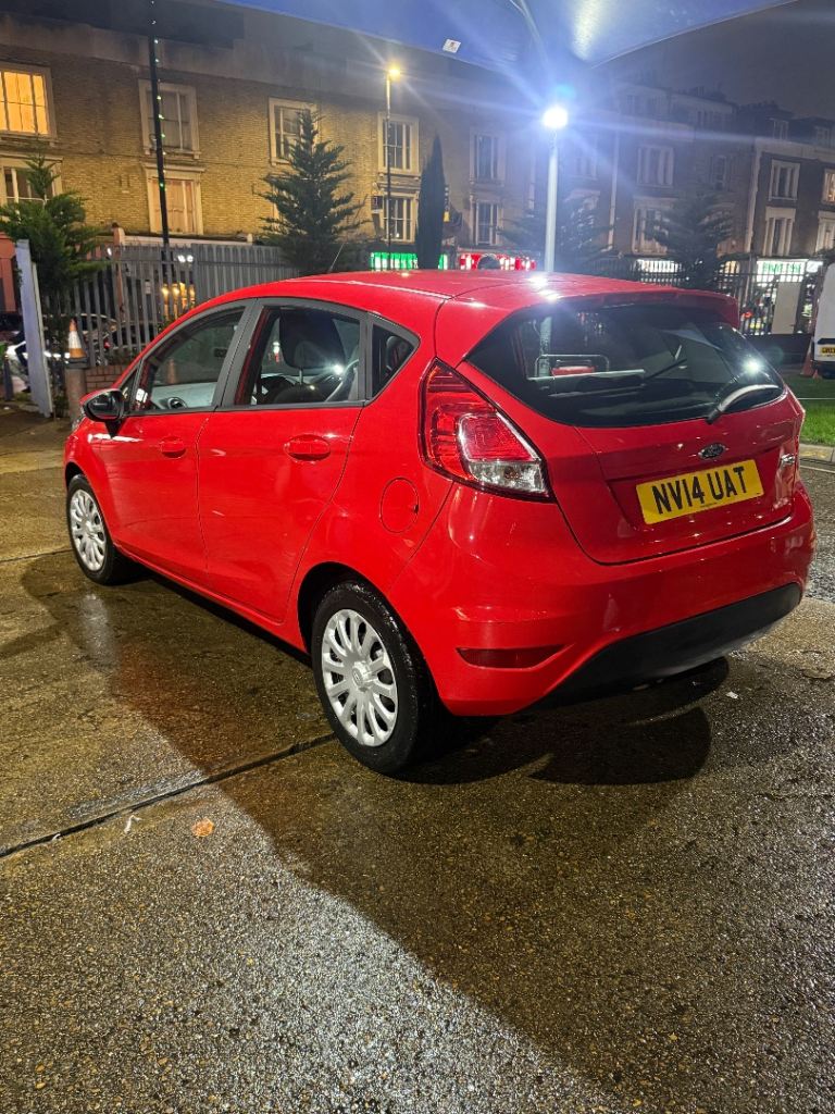 Ford, FIESTA, Hatchback, 2014, Manual, 1241 (cc), 5 doors