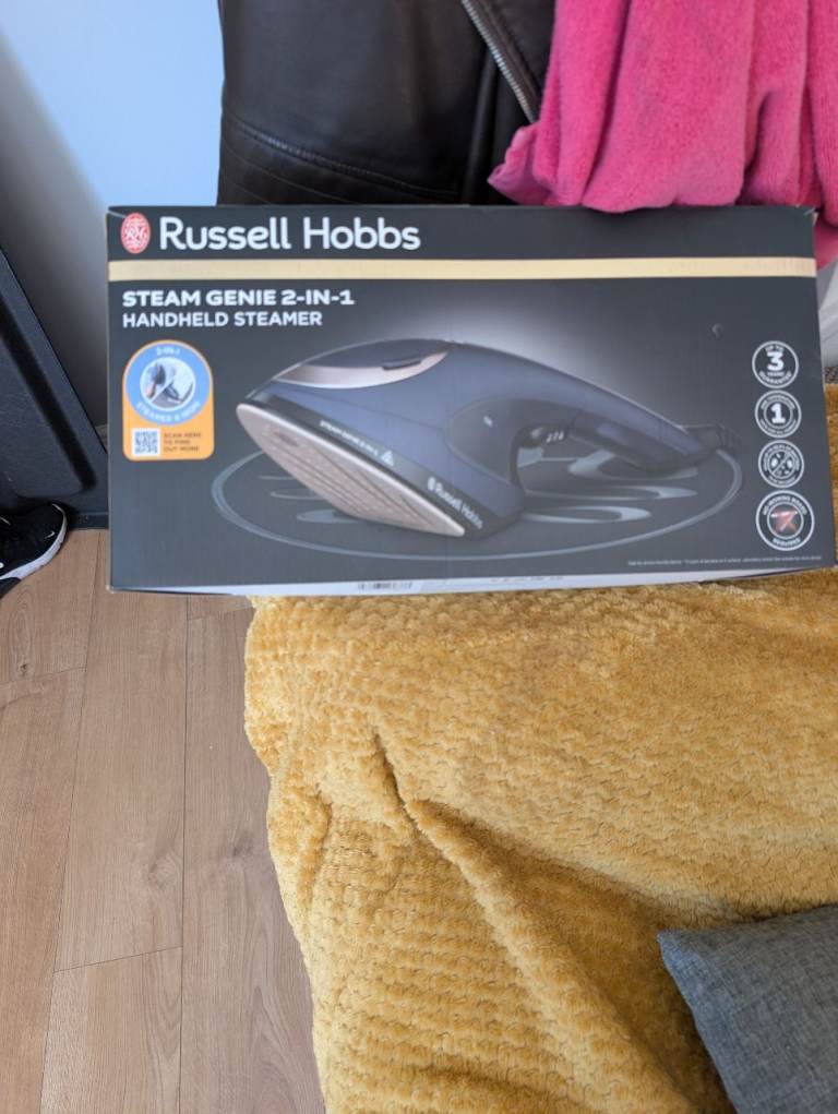 Russel Hobbs 3 in 1 hand held steamer 