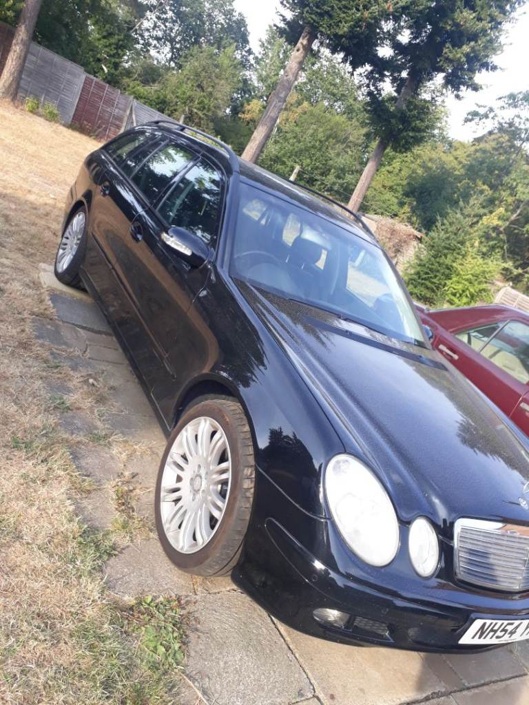 2004 Mercedes-Benz, E CLASS W211 E270 CDI, 7 Seater Estate, Automatic Tip 