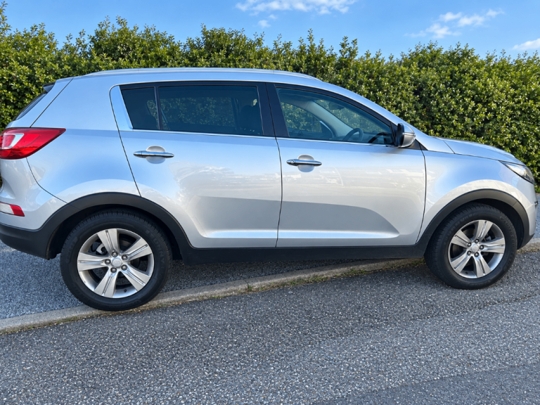 Kia, SPORTAGE, Estate, 2011, Manual, 1685 (cc), 5 doors