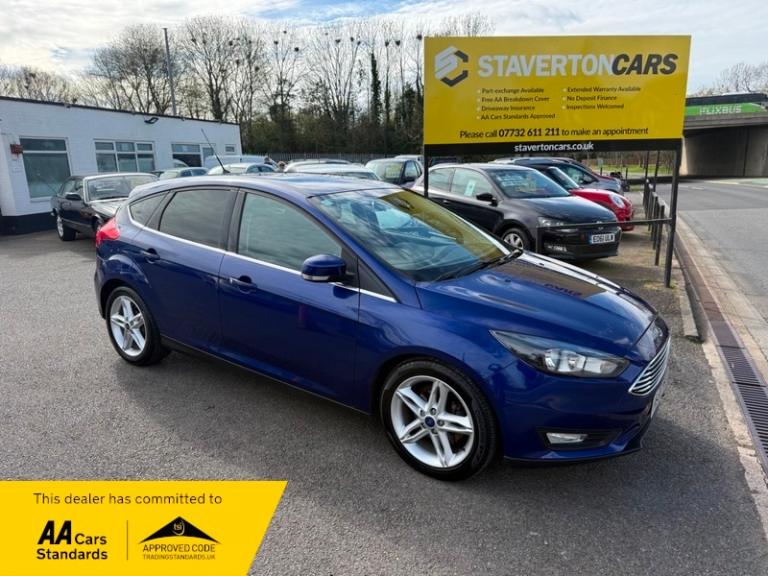 2016 Ford Focus ZETEC 5 Door Blue