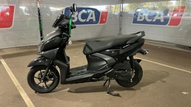 YAMAHA RAYZR - 2025 Petrol Automatic in Black