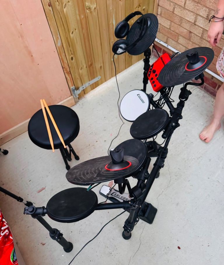 Carlsbro Electronic Drum Kit with Stool and Headphones