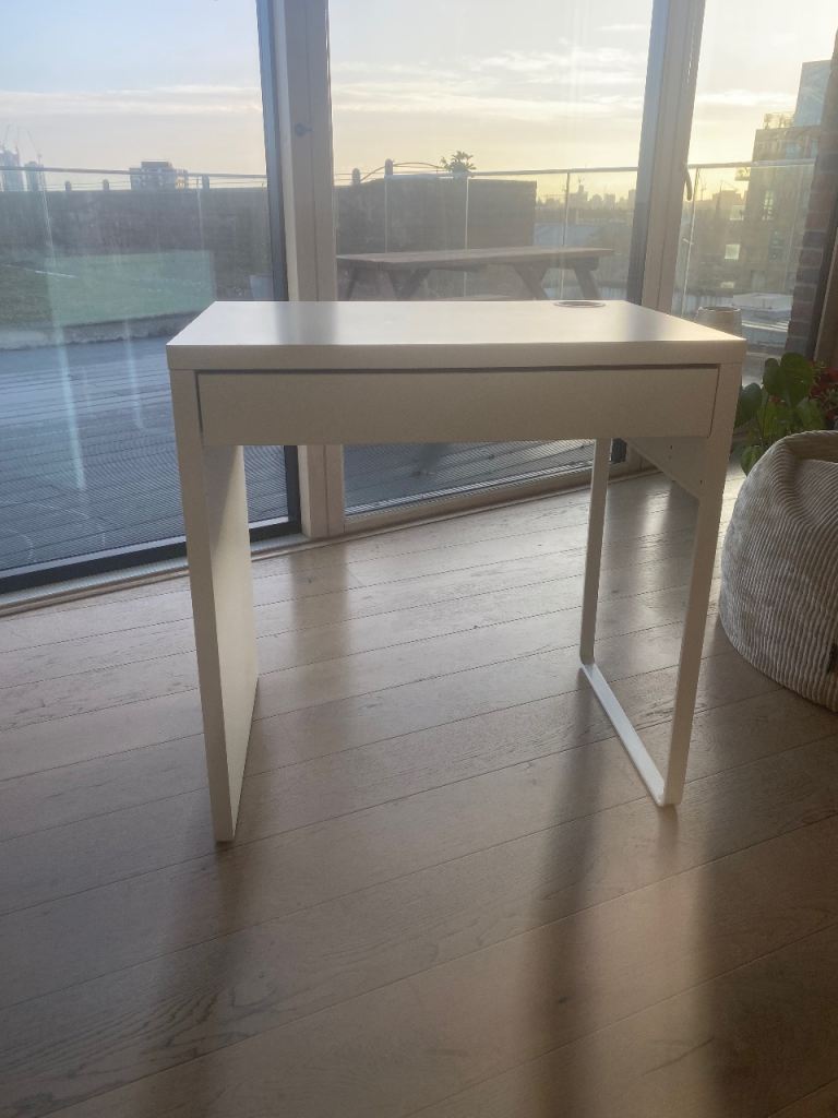 IKEA MICKE Desk – Quick Sale £40 - Current IKEA price: £79