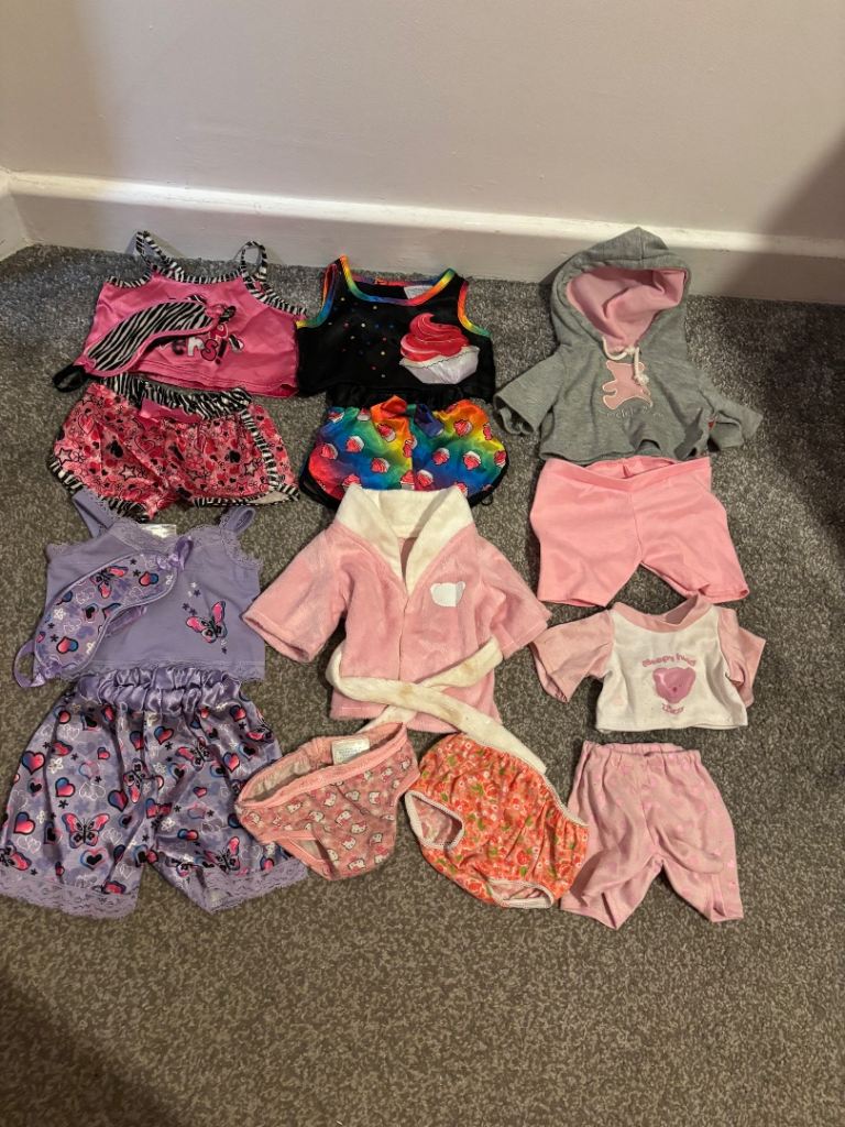Build a bear clothes 