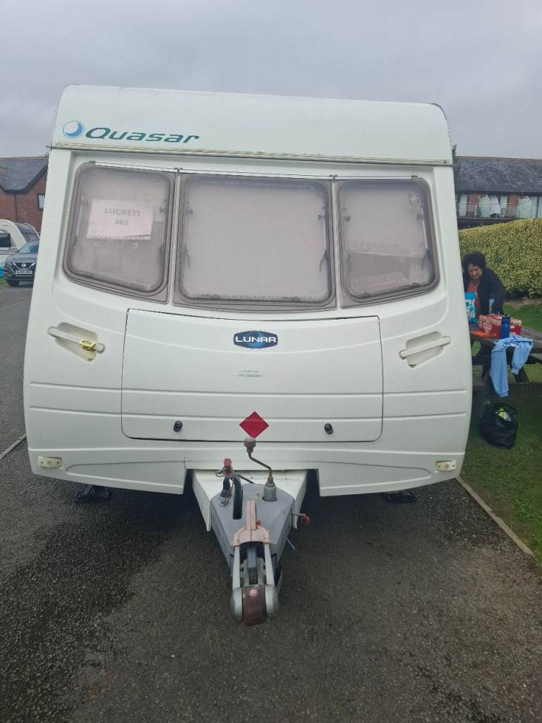 Lunar Quarsar caravan 