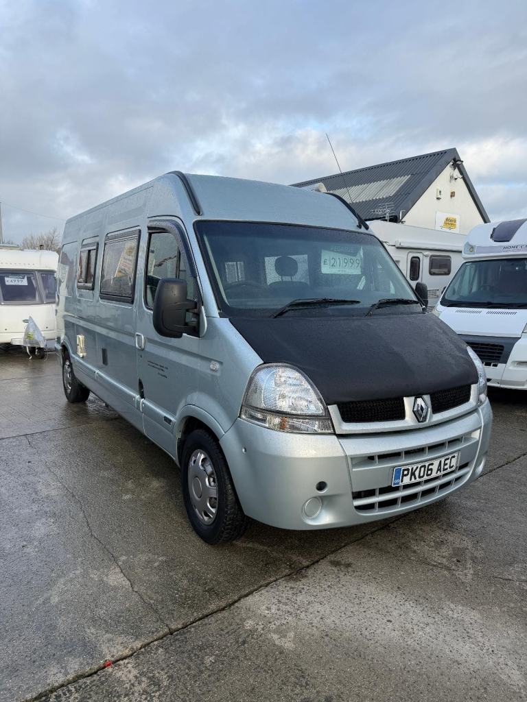 Devon Provence Middle Lounge Rear Washroom 