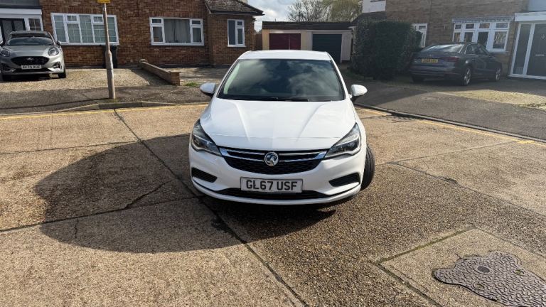 Vauxhall, ASTRA, Hatchback, 2017, Manual, 1399 (cc), 5 doors