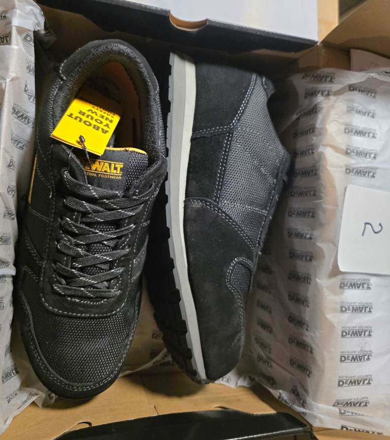 image for Mens Safety Shoes