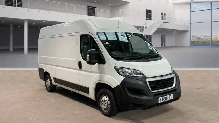 2019 Peugeot Boxer 2.0 BlueHDi H2 Professional Van 130ps PANEL VAN DIESEL Manual