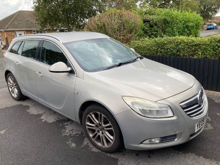 Vauxhall insignia spares or repair 