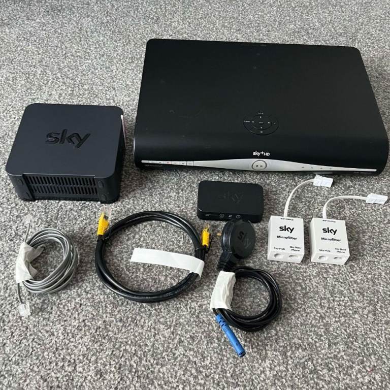 image for * SKY SET TOP BOX TV RECEPTION IN PERFECT CONDITION WITH ALL EXTRA ACCESSORIES INTERNET TELEVISION