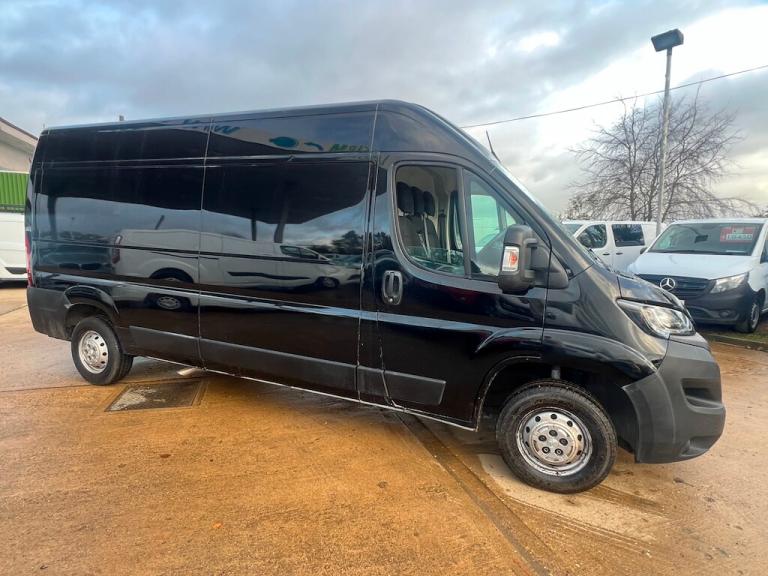 2022 Peugeot Boxer 2.2 BlueHDi 335 Professional Panel Van 5dr Diesel Manual L3 H2 Euro 6 (s/s) Pa...