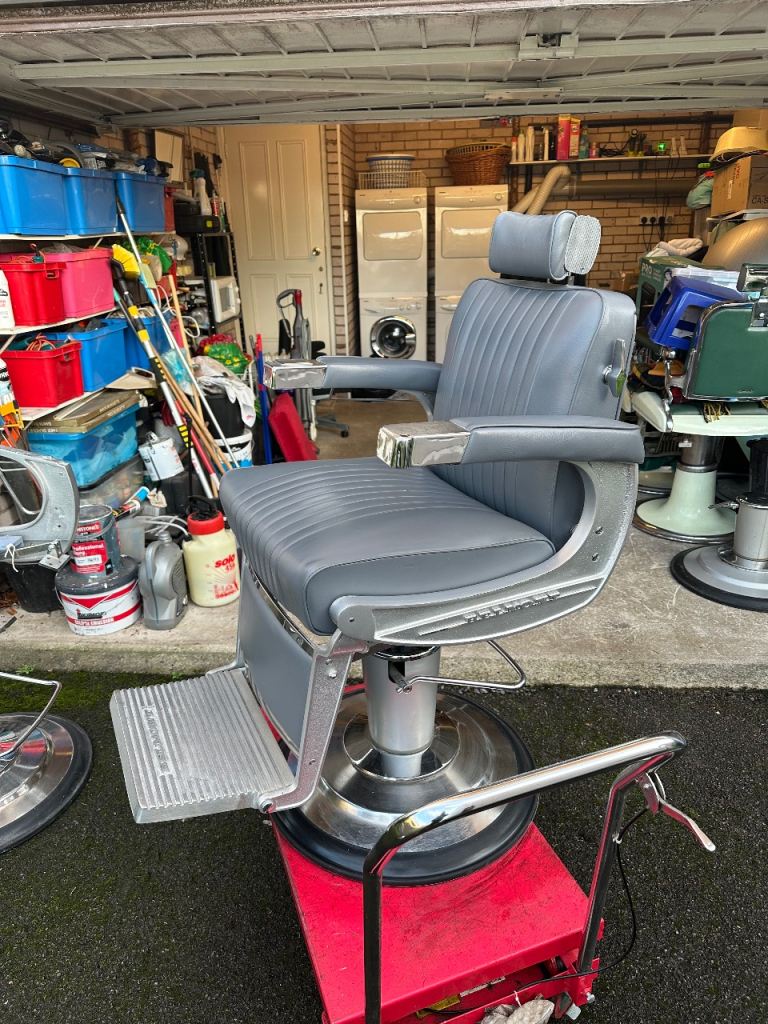 1 Belmont Apollo barber chair 
