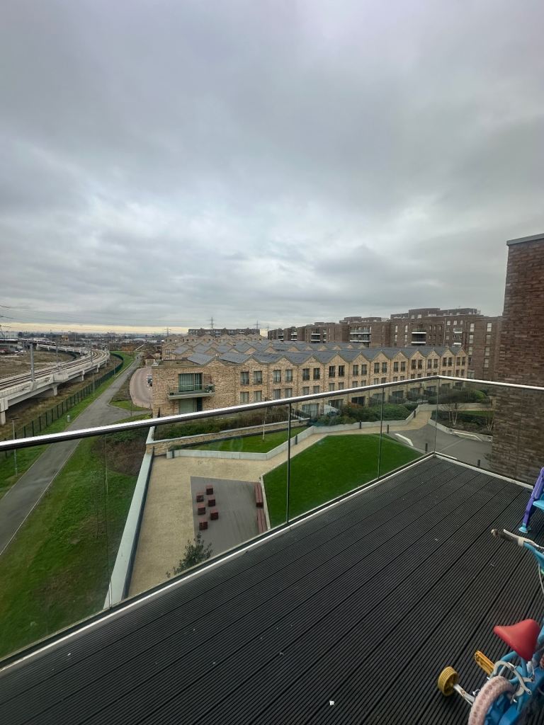 Three Bed Apartment in Barking IG11 0YB