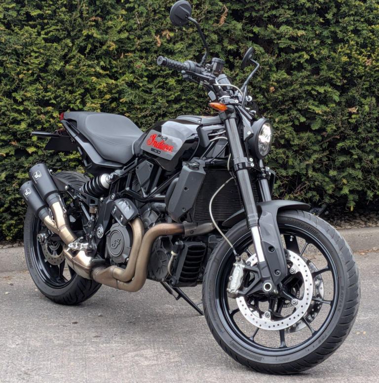 INDIAN FTR 1200 - 2019 69 - LOW MILES - FLAT TRACK