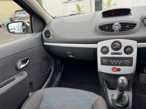 RENAULT CLIO 1.2 16v Expression 2008