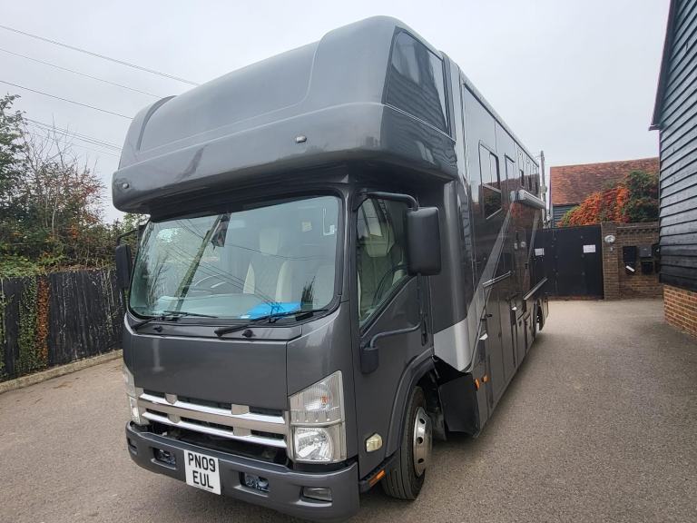Isuzu NPR Horsebox Horse Box 2009 