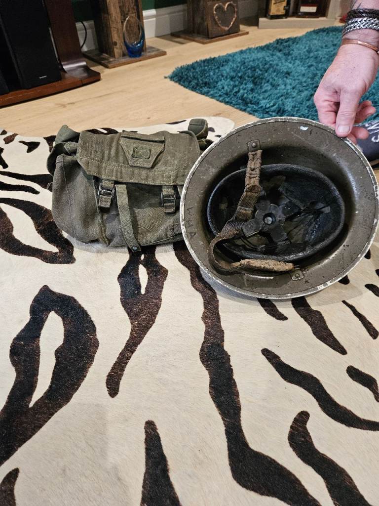 Ww2 1943 helmet and bag collectable items 