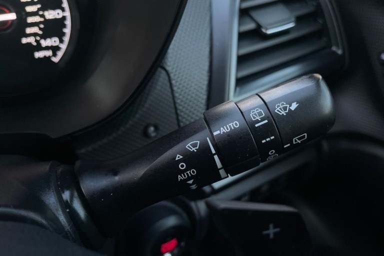 2023 Subaru Forester 2.0i e-Boxer Sport 5dr Lineartronic - BLIND SPOT MONITOR, HEATED SEATS, DUA ...