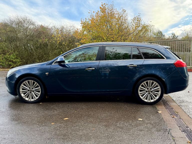 Vauxhall, INSIGNIA, Estate, 2011, Manual, 1956 (cc),5 doors - Image 7
