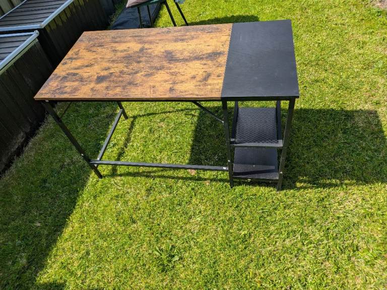 Rustic Industrial Style Desk with Shelving – Good Condition