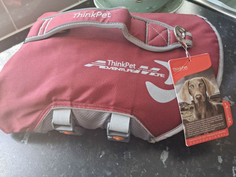 Dog life jacket 