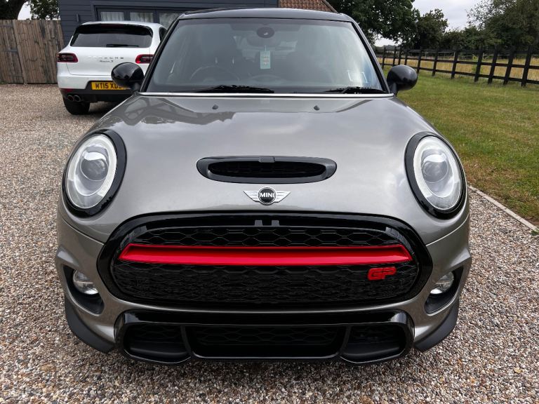 Mini, HATCHBACK, Hatchback, 2017, Semi-Auto, 1499 (cc), 5 doors