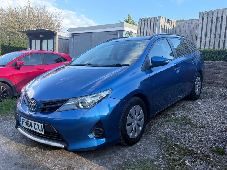 Toyota, AURIS, Estate, 2015, Manual, 1364 (cc), 5 doors