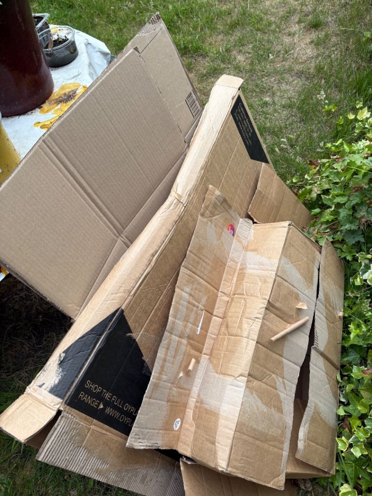 Free cardboard for weed suppressing or crafting 