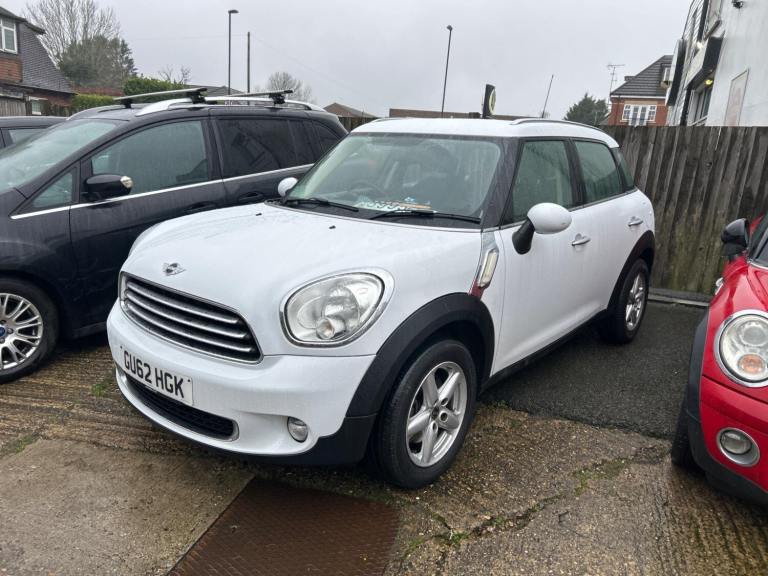 2012 MINI Countryman 1.6 One Euro 5 (s/s) 5dr HATCHBACK Petrol Manual