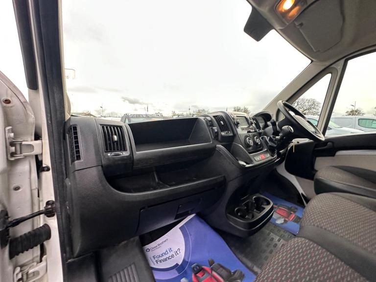 2018 Peugeot Boxer 2.0 BlueHDi H2 Professional Van 130ps PANEL VAN DIESEL Manual