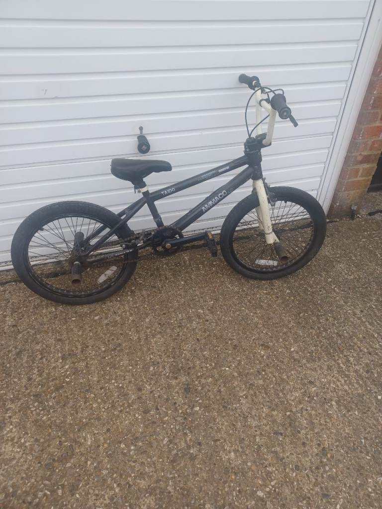 Boys bike