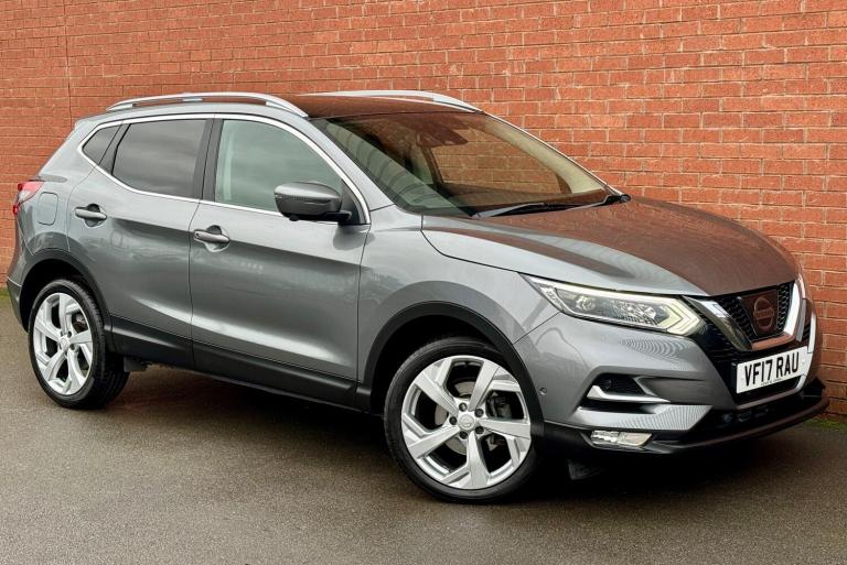2017 Nissan Qashqai 1.6 dCi Tekna 5dr Xtronic HATCHBACK DIESEL Automatic