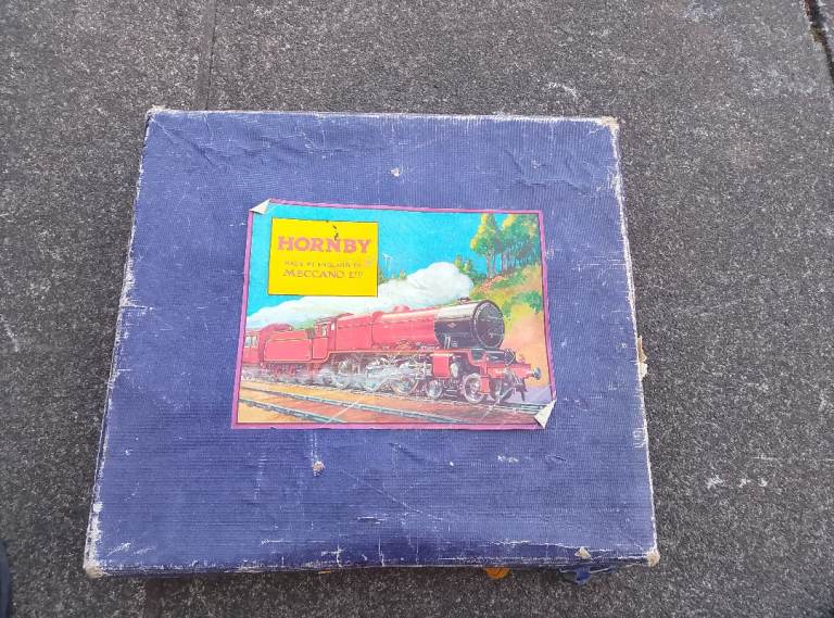 Hornby Train Set Box –all running Vintage Collector's Item