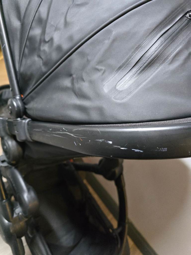 iCandy designer collection Peach-Black Carrycot & Pushchair Combo