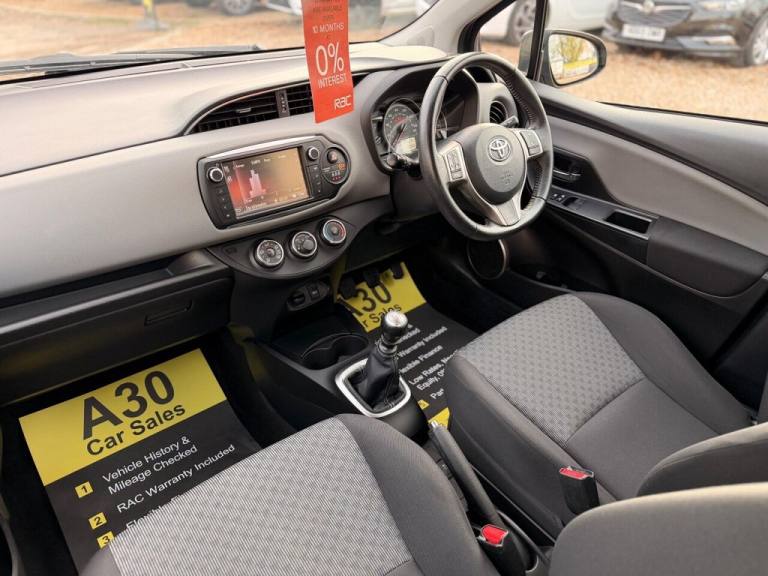 2015 Toyota Yaris 1.4 D-4D Icon Euro 6 5dr Hatchback Diesel Manual