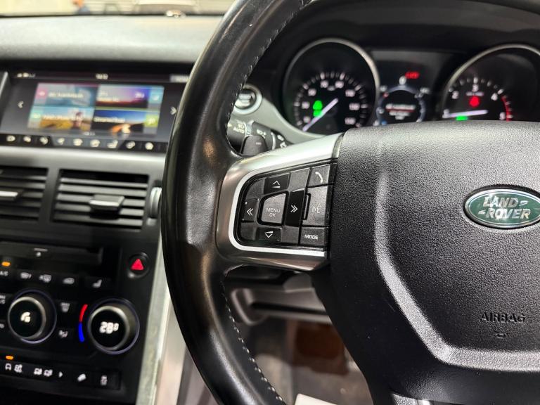 2016 Land Rover Discovery Sport 2.0 TD4 HSE Luxury SUV 5dr Diesel Auto 4WD Euro