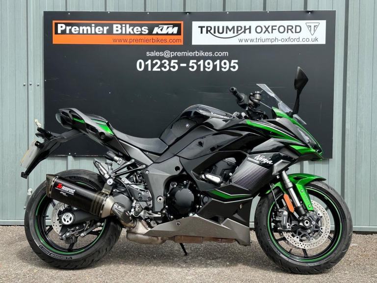 Stunning One Owner 2022/22 Kawasaki Ninja 1000SX Performance Motorcycle 