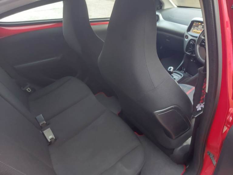 Peugeot, 108, CITROEN C1, TOYOTA AYGO, Hatchback, 2014, Auto, 998 (cc), 5 doors