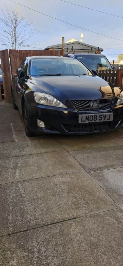Lexus is220d