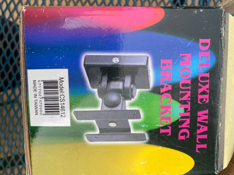 Deluxe wall mounting brackets