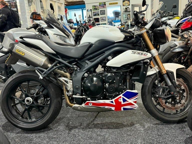 2012 Triumph Speed Triple 1050