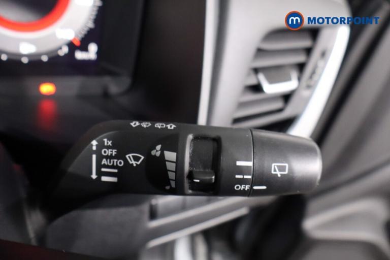 2022 Nissan Qashqai 1.3 DiG-T MH N-Connecta 5dr SUV Petrol Manual