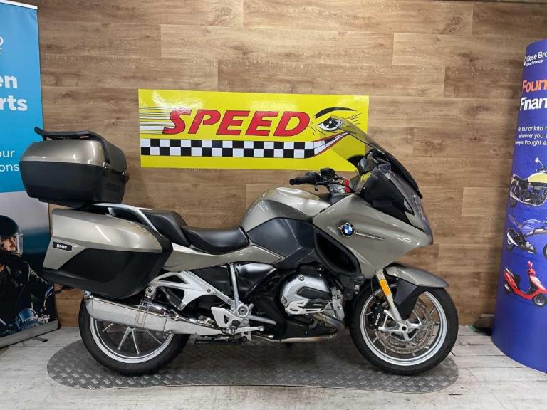 BMW R1200RT-SE