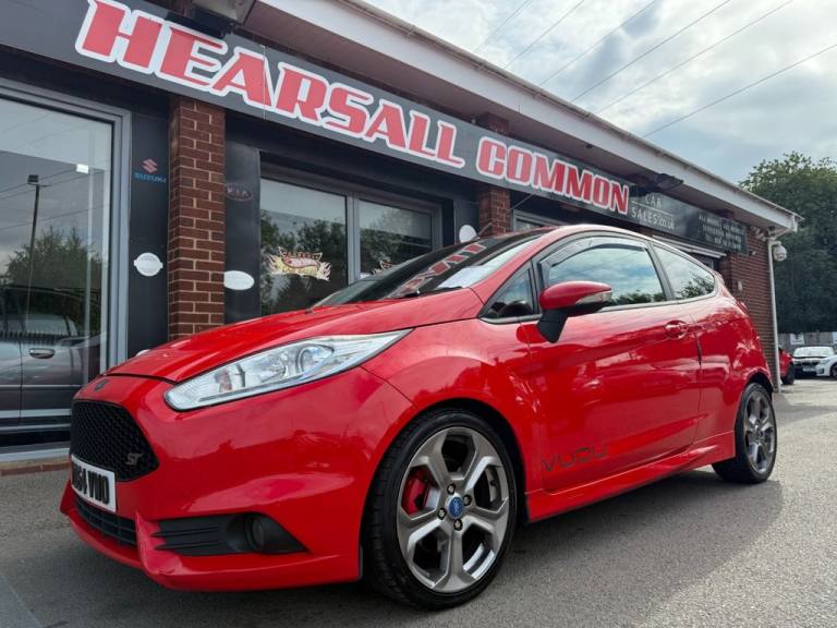 2014 64 FORD FIESTA 1.6T ECOBOOST ST-2 HATCHBACK 3DR PETROL MANUAL EURO 5 (182 P