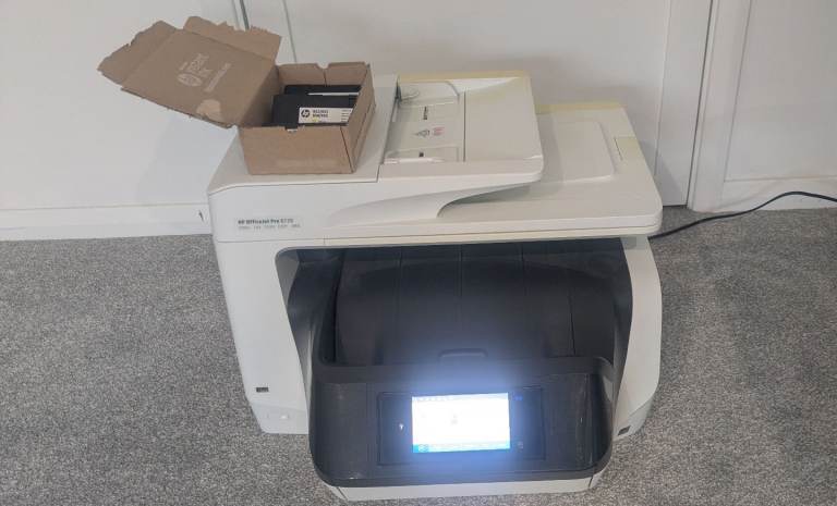 Hp officejet pro 8720 with ink 